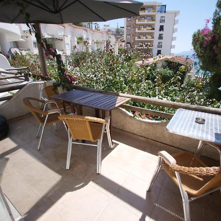 Sunset Apartment Saranda Bay Buitenkant foto