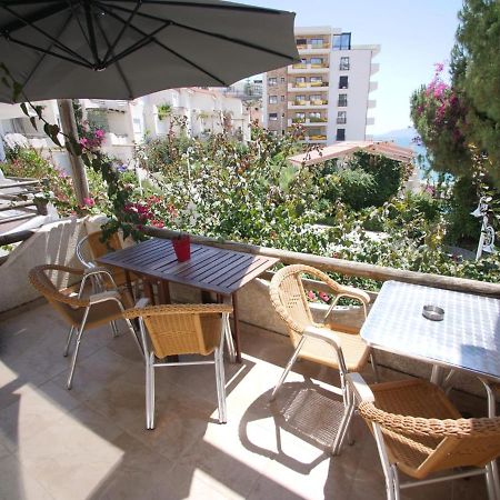 Sunset Apartment Saranda Bay Buitenkant foto