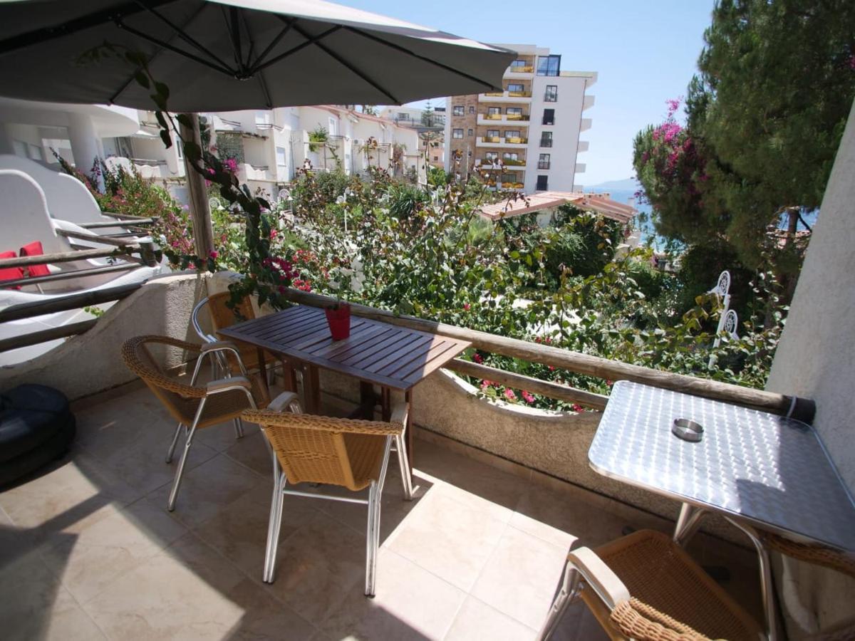 Sunset Apartment Saranda Bay Buitenkant foto