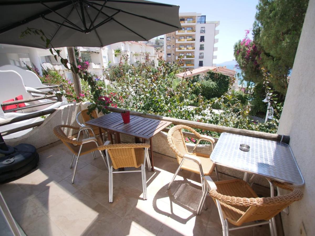 Sunset Apartment Saranda Bay Buitenkant foto