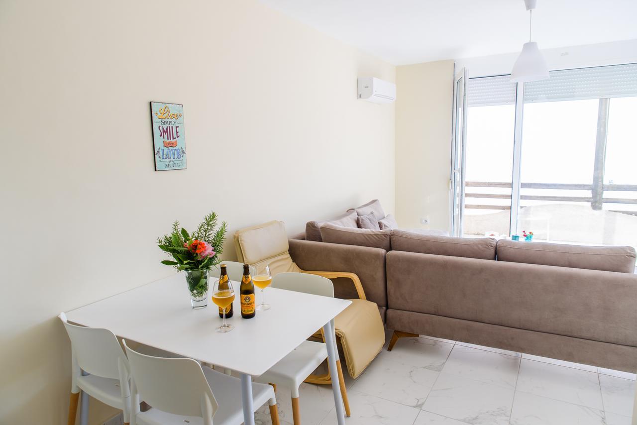 Sunset Apartment Saranda Bay Buitenkant foto