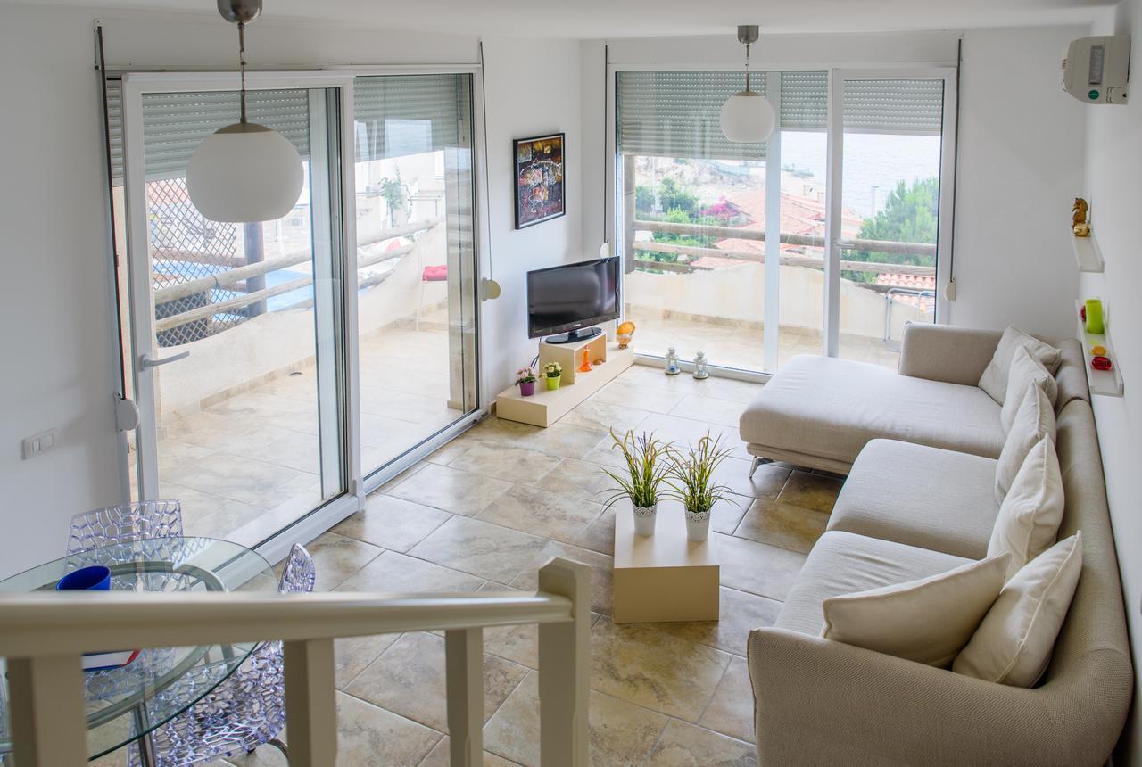 Sunset Apartment Saranda Bay Buitenkant foto