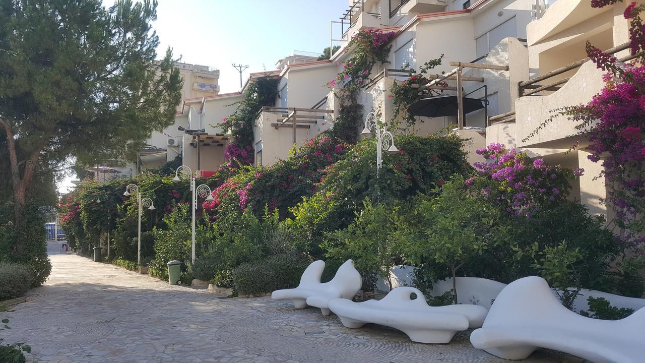 Sunset Apartment Saranda Bay Buitenkant foto