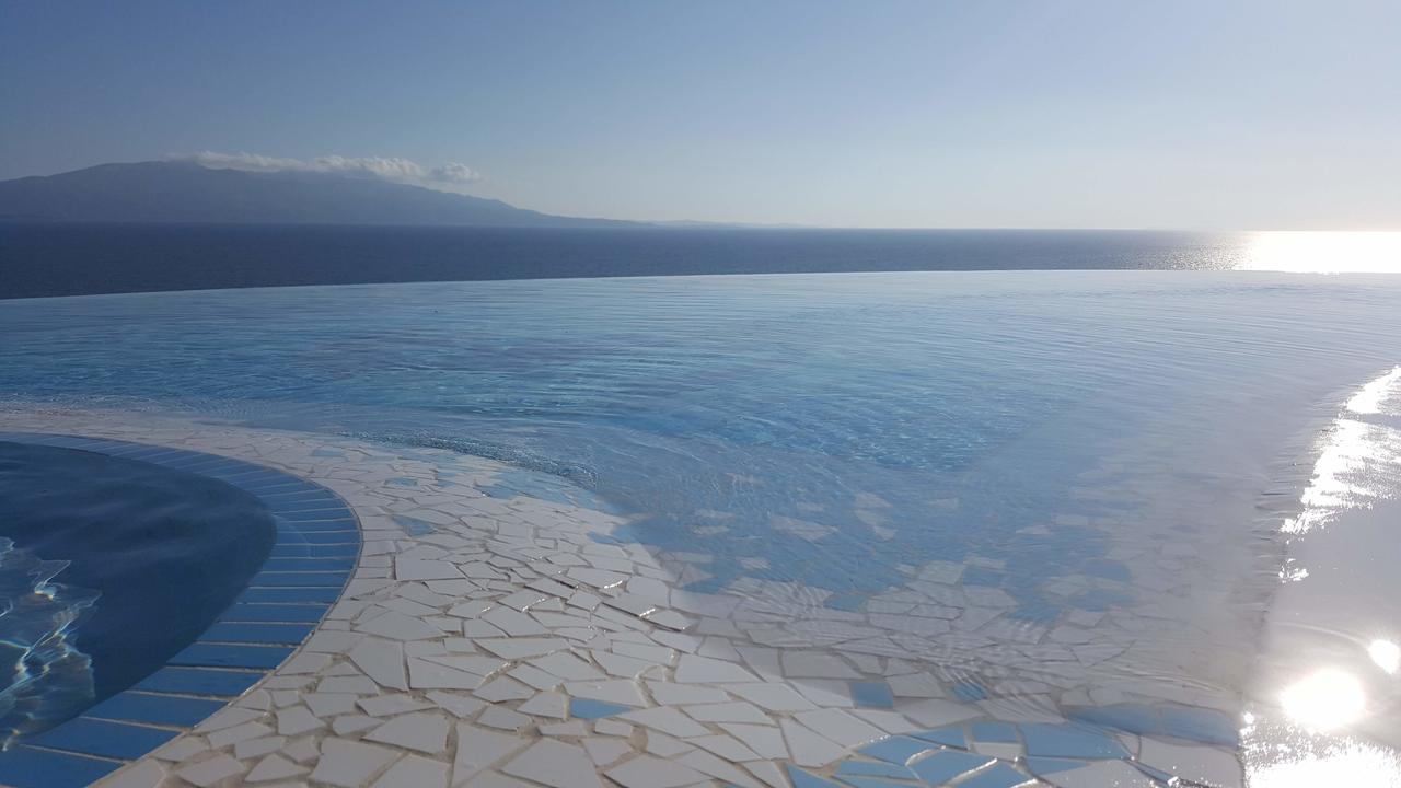 Sunset Apartment Saranda Bay Buitenkant foto