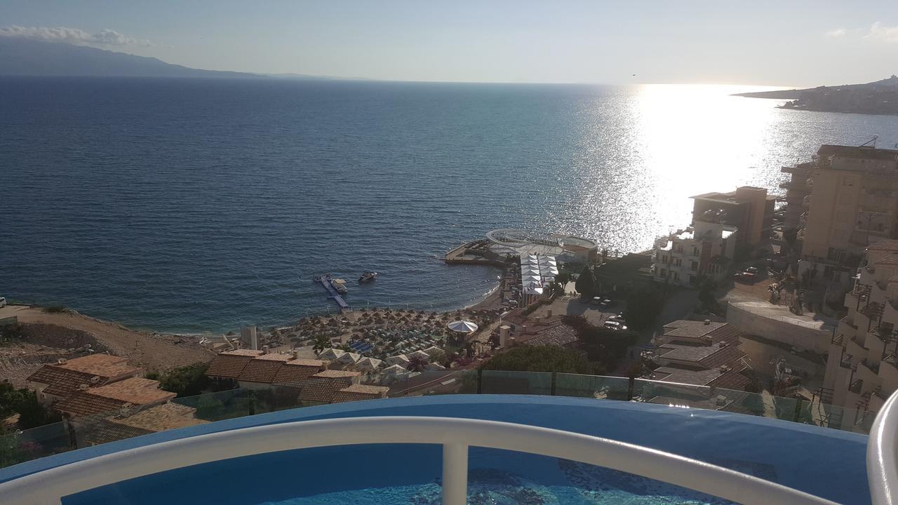 Sunset Apartment Saranda Bay Buitenkant foto
